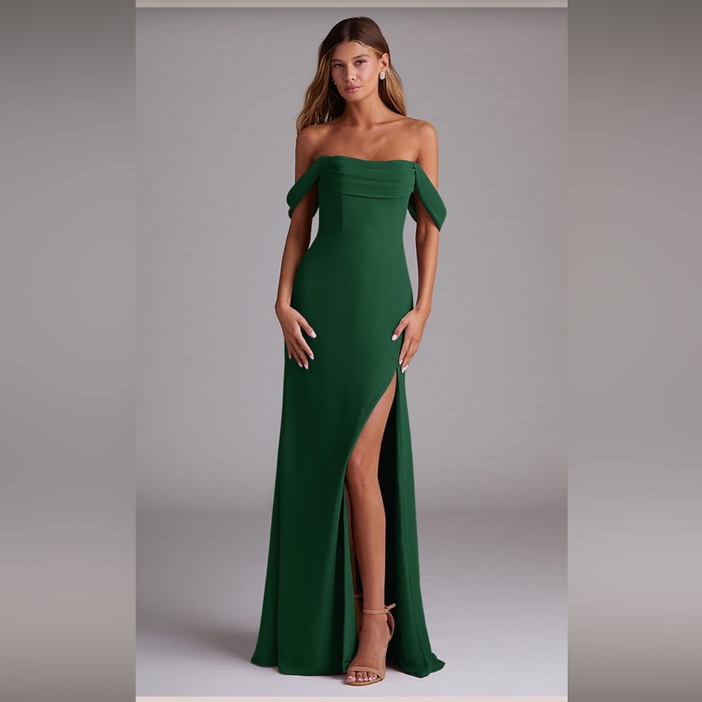 Azazie Saige Bridesmaid Dress size A8 NWT